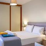 Sandoa - Beachfront Apartment *