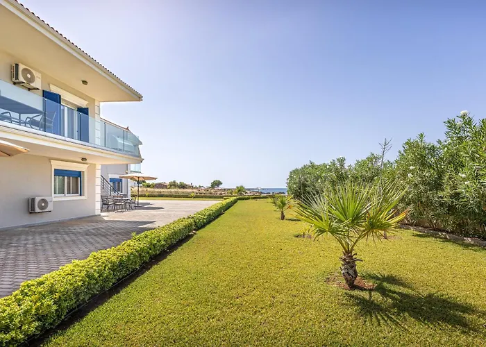 Apartment Sandoa - Beachfront