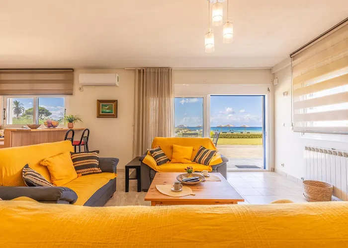 Apartment Sandoa - Beachfront