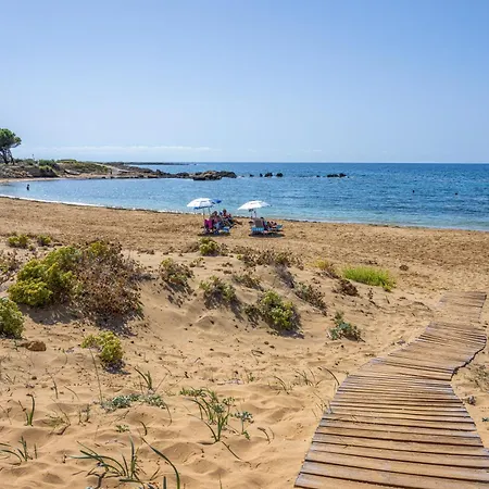 Sandoa - Beachfront شقة Minia